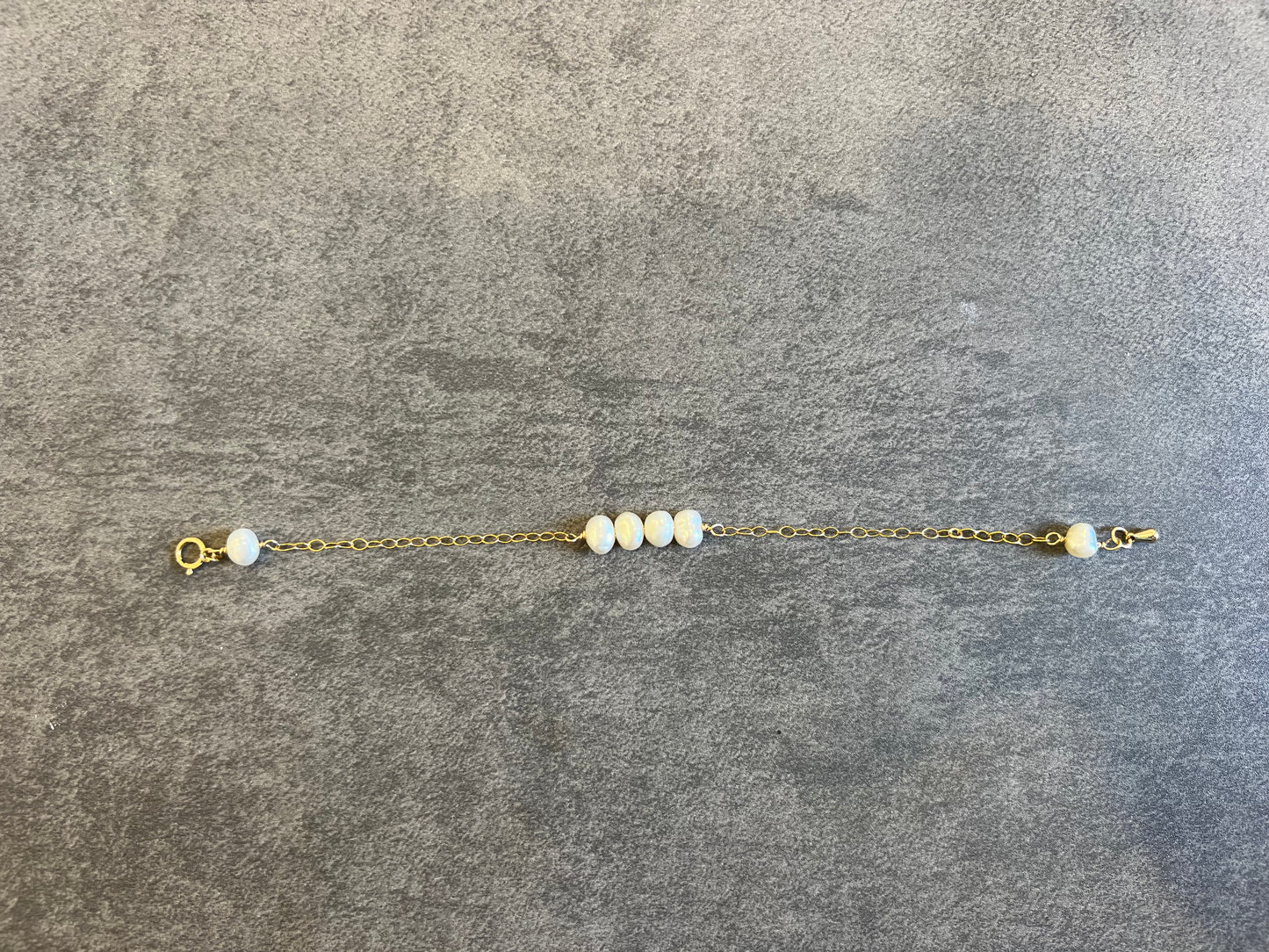 White Pearl Bracelet