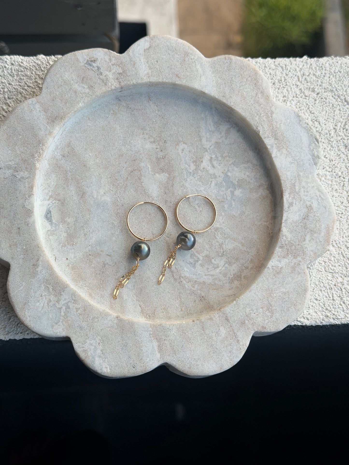 Tahitian golden tail hoops