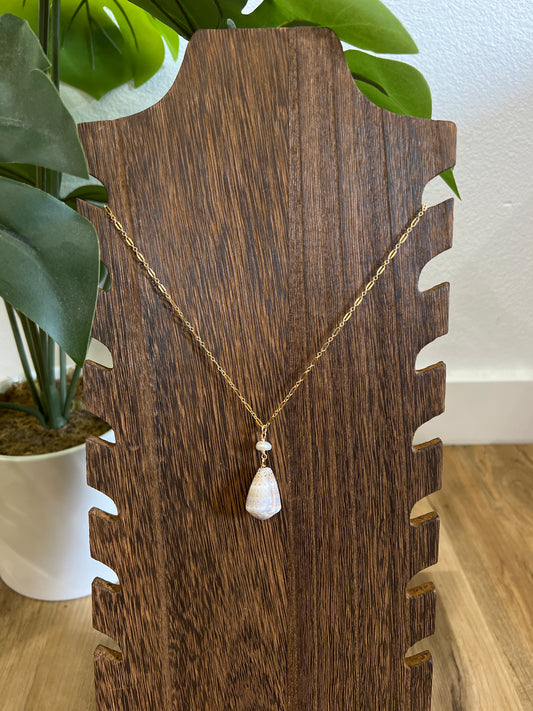 Abbreviated cone Necklace