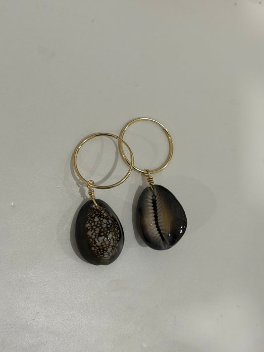 Cowrie hoops